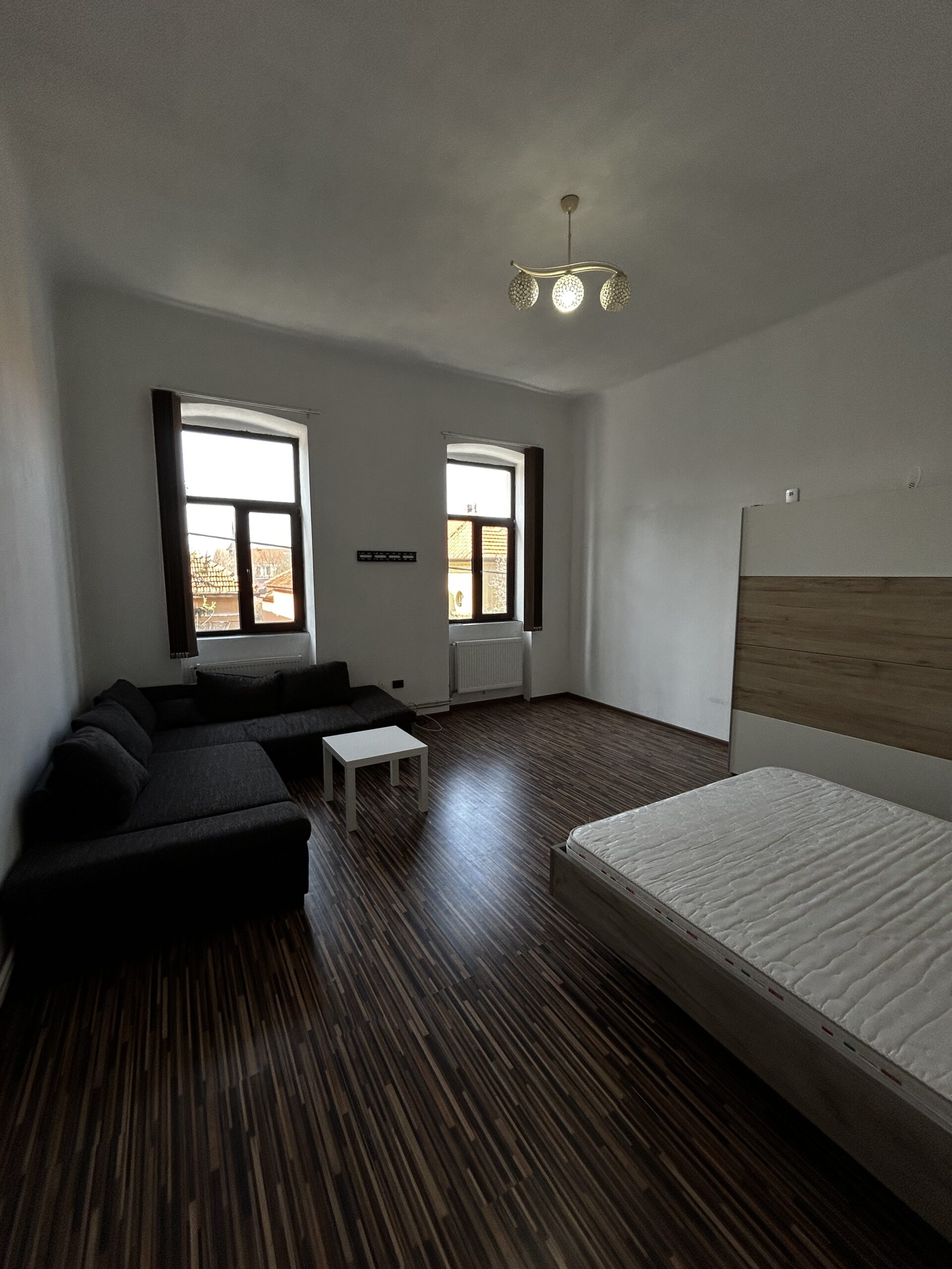 Apartament 2 camere de inchiriat zona centrala