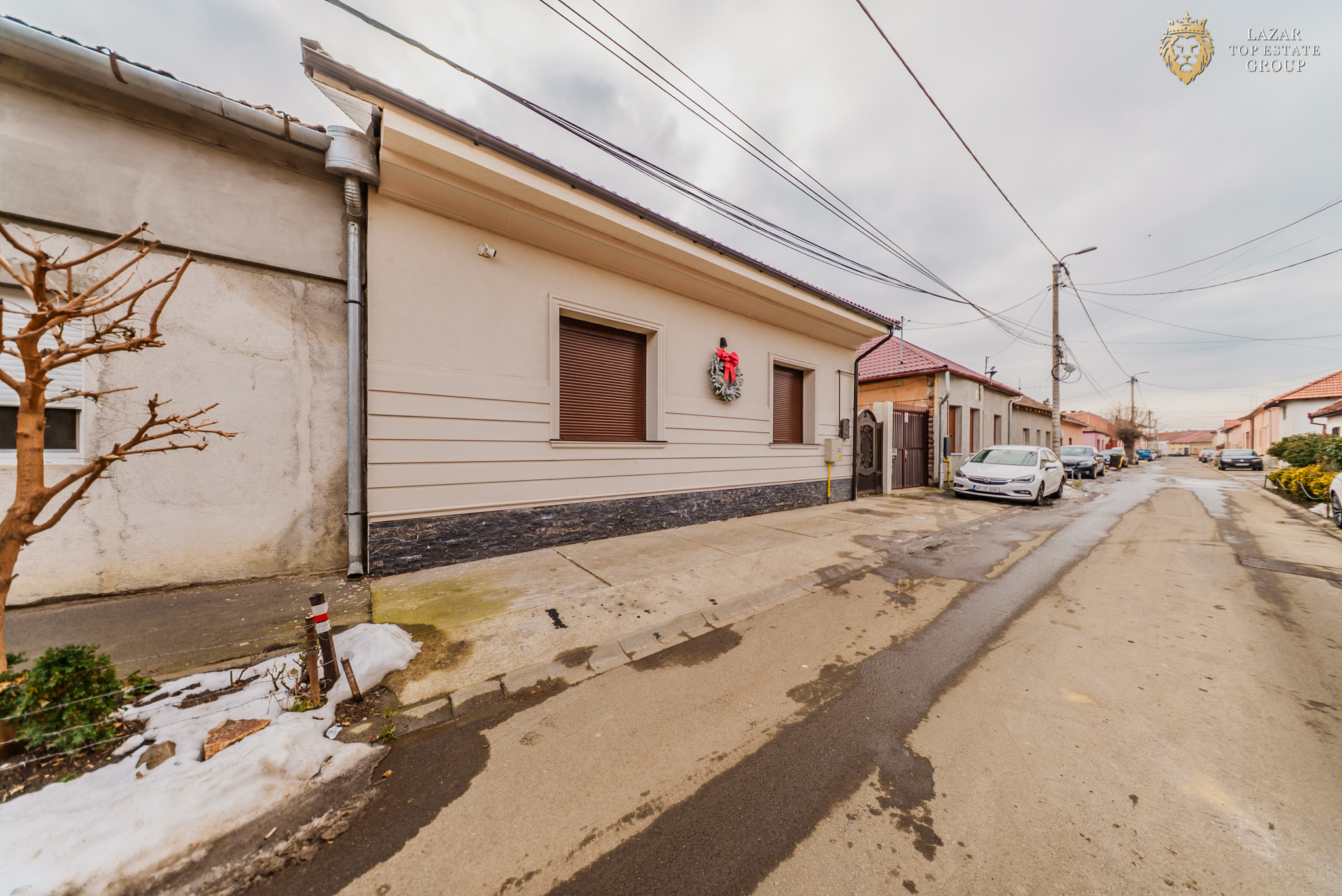 Vila moderna minimalista de vanzare in Arad