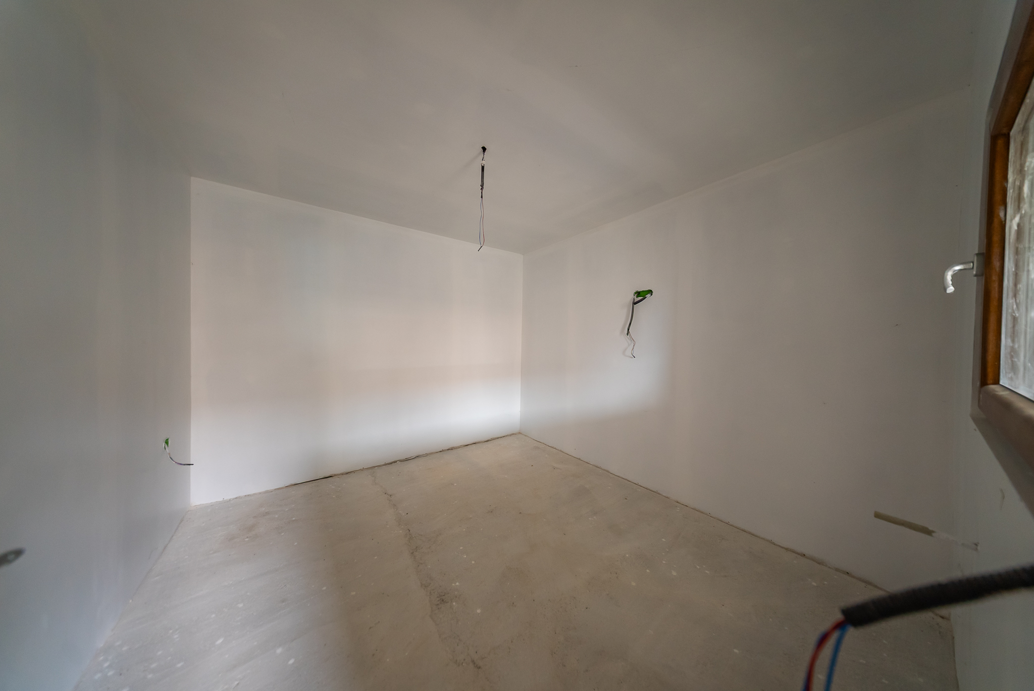 Casă de vânzare cu 3 camere in Alunis