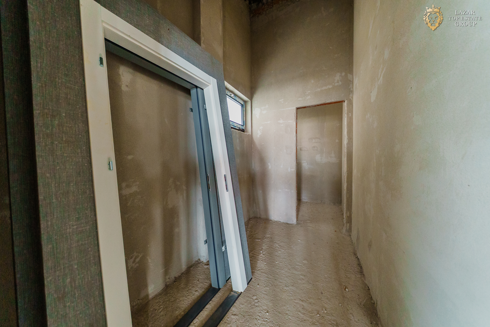 Spatiu Comercial Premium – 370 mp, Vitrină 13 m, 3 Intrări • Adora Par