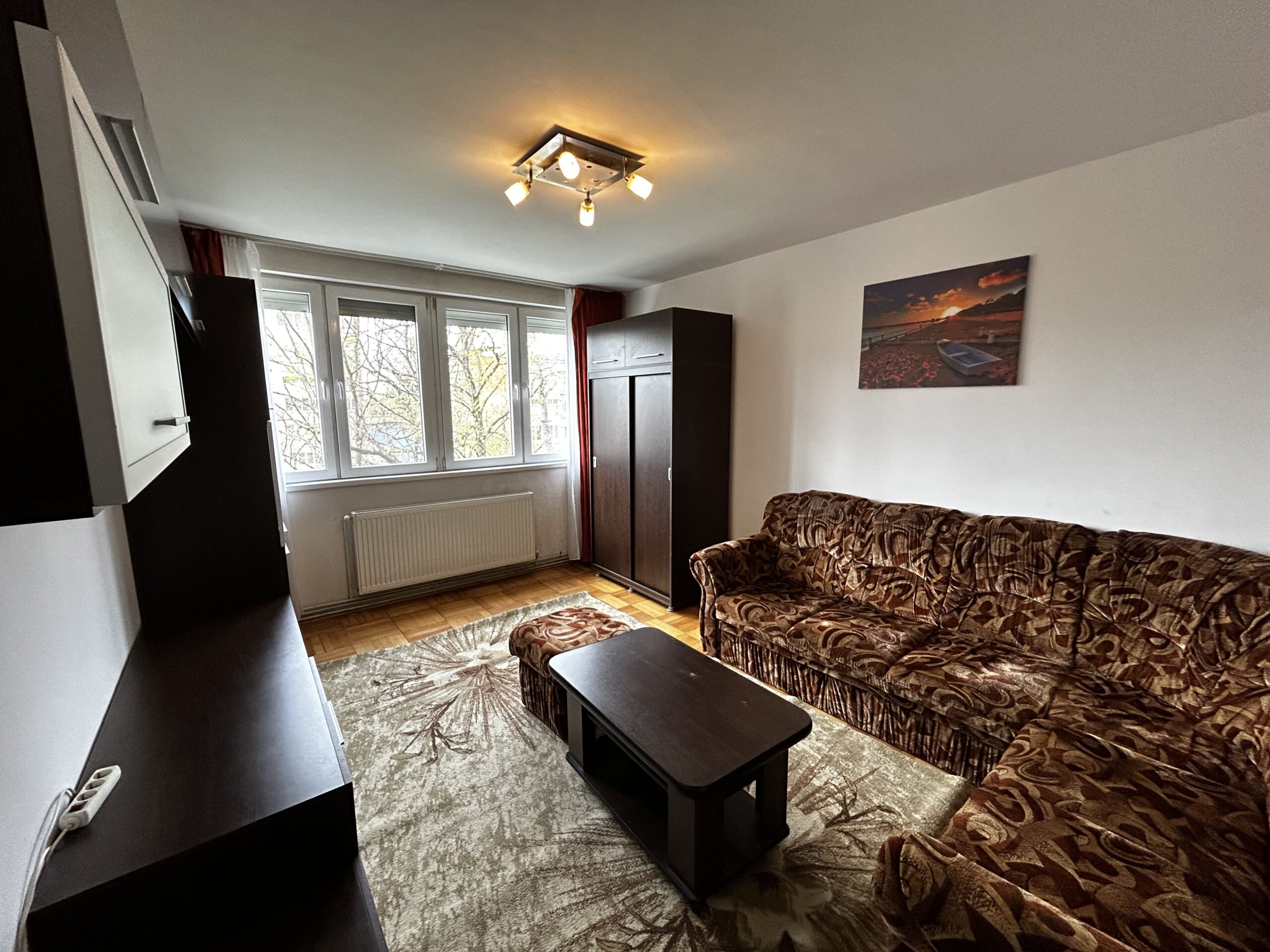 Apartament 2 camere Podgoria de inchiriat