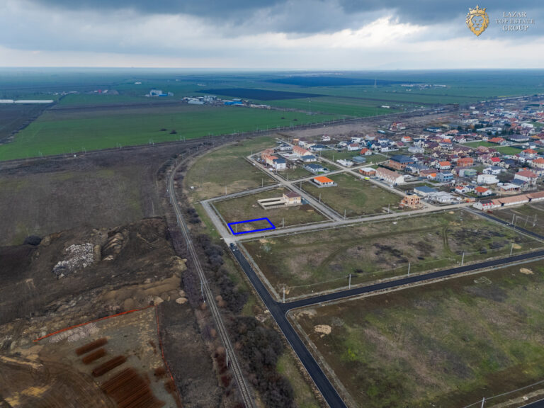 Teren 700mp in Premier- Vladimirescu