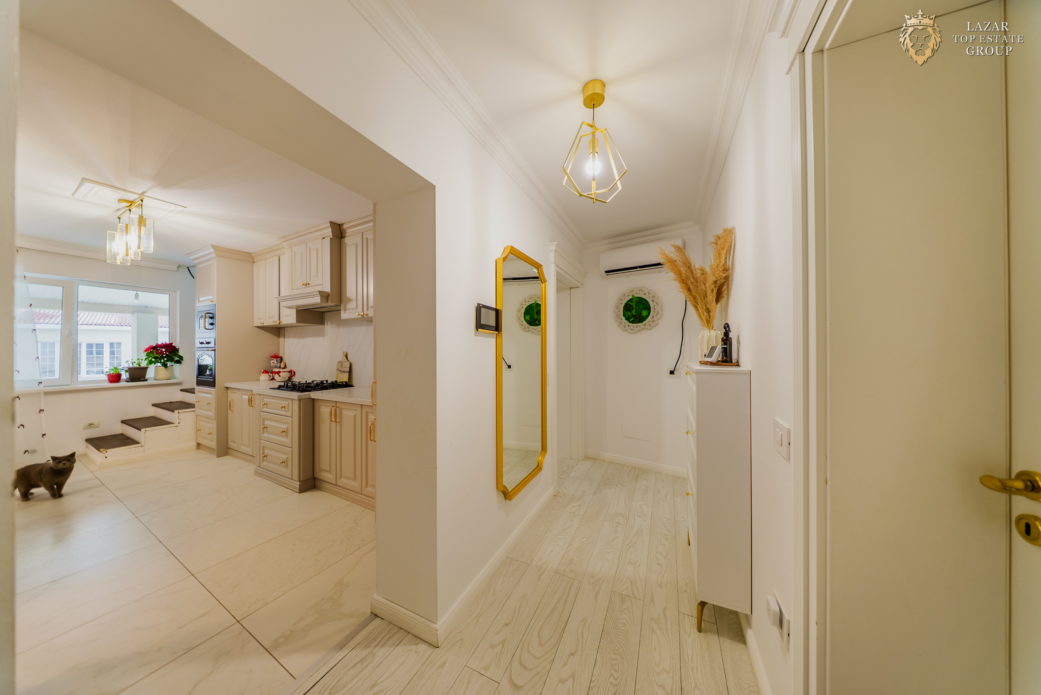 Vila moderna minimalista de vanzare in Arad