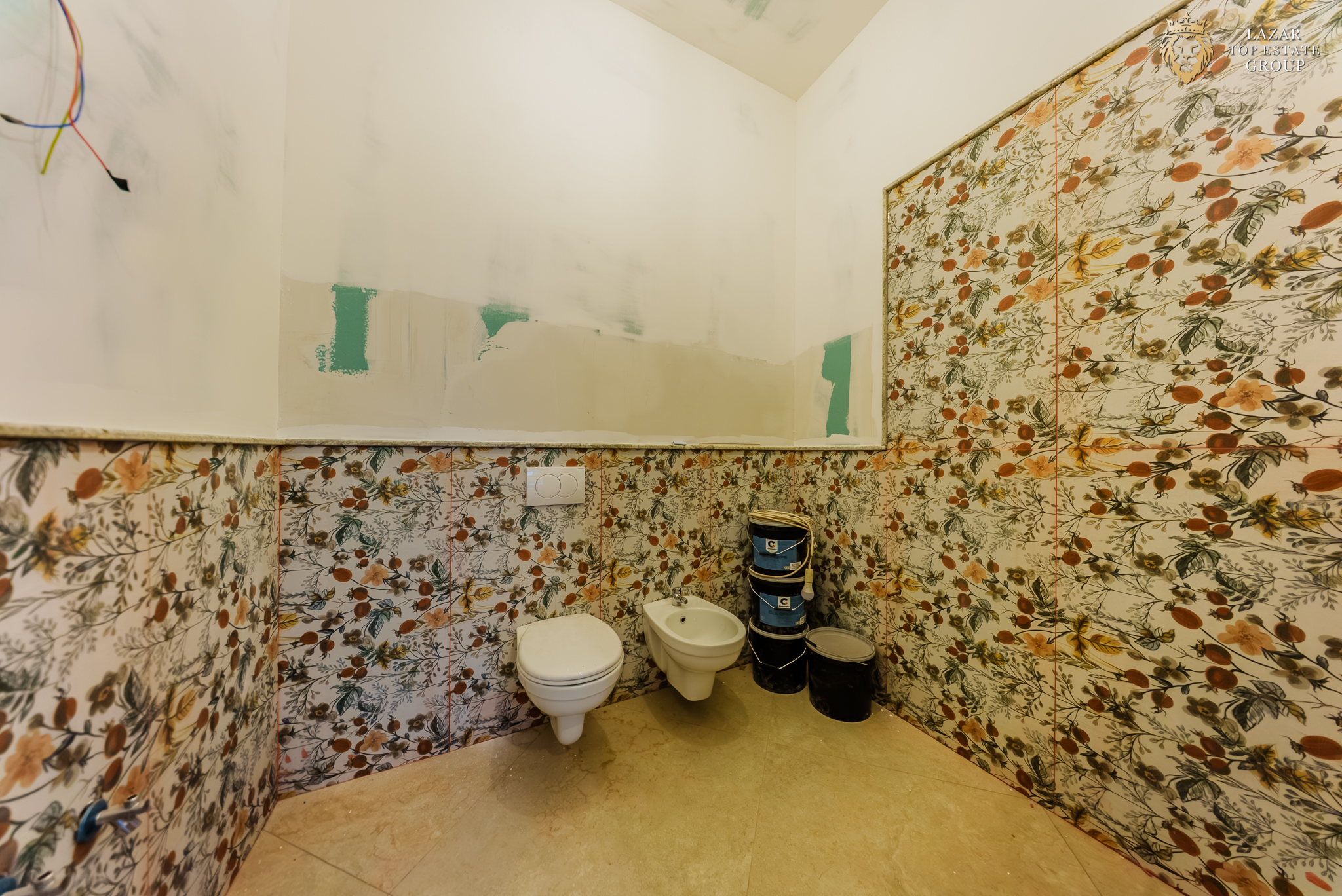Apartament clasic 4 camere de vanzare Unirii
