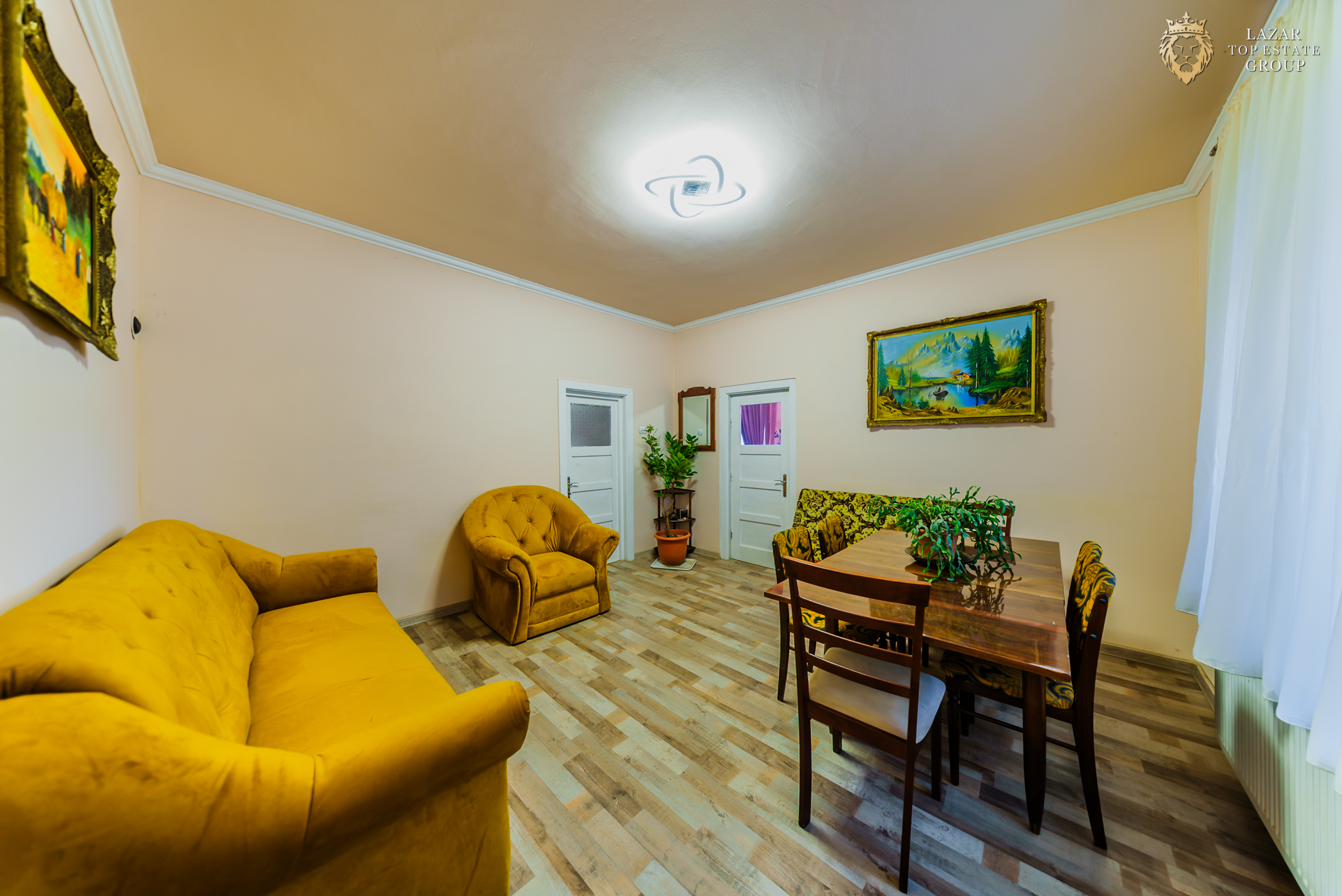 Casa 5 camere Fantanele de vanzare