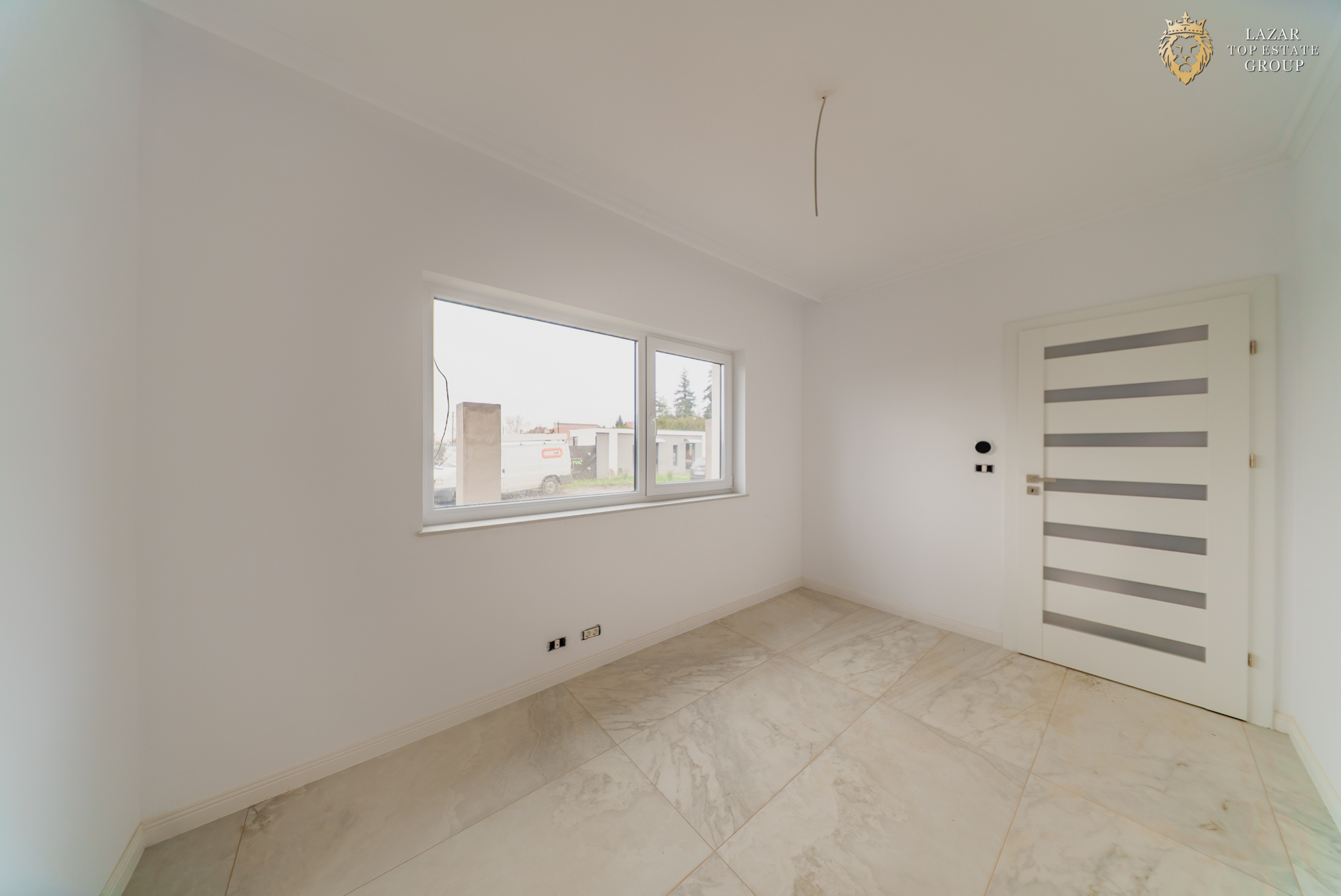 Vila noua 5 camere de vanzare in Gai