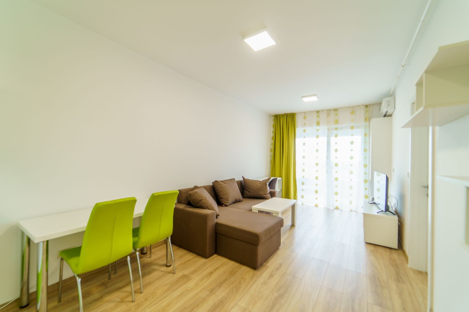 Apartament Adora 2 camere de inchiriat