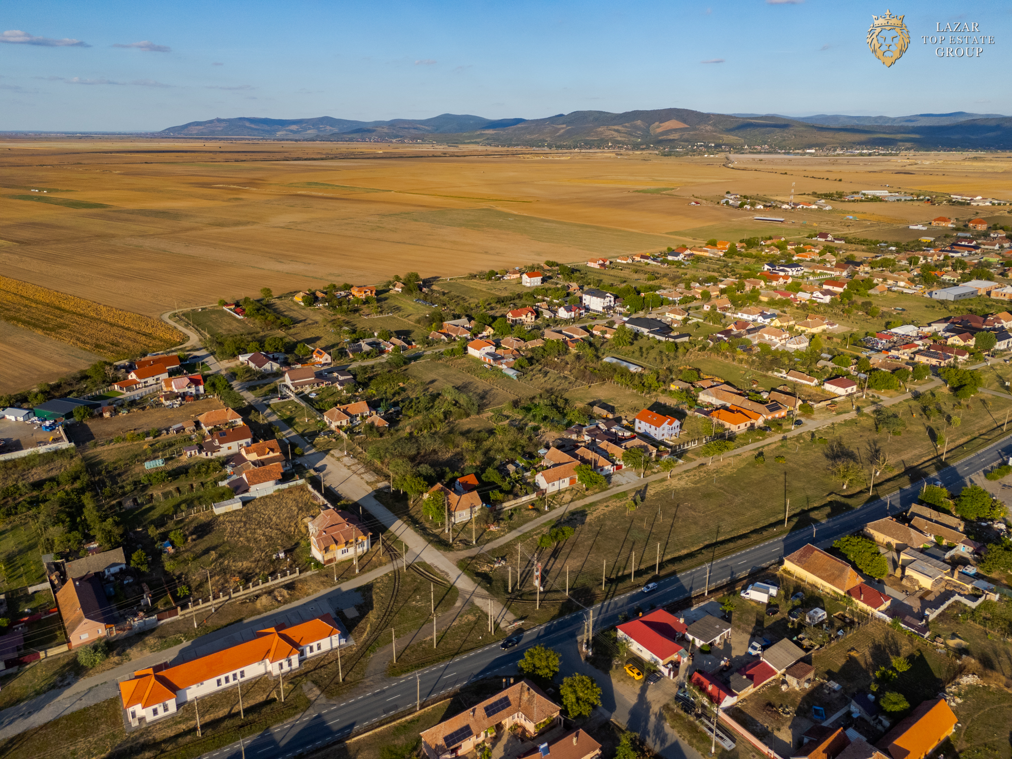 Teren Intravilan De Vanzare Sambateni