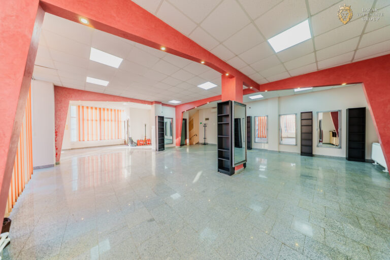 Spatiu comercial de inchiriat central