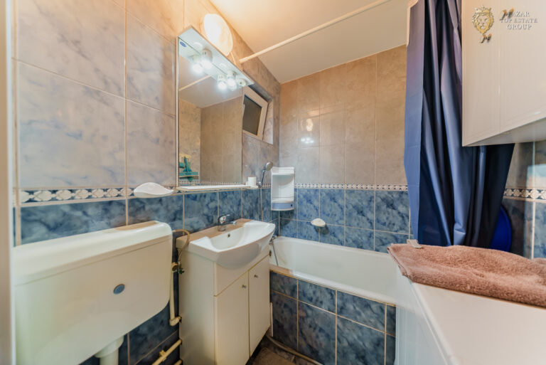 Apartament 2 camere de vanzare in Vlaicu