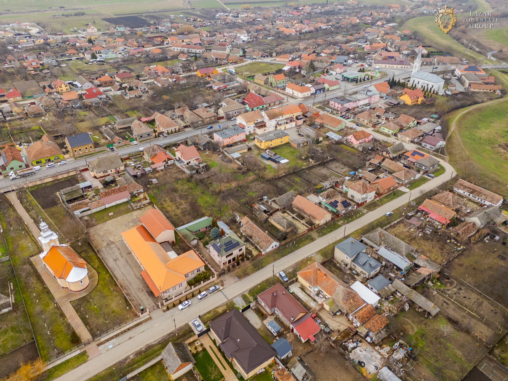Vilă 5 camere de Vanzare Chișineu-Criș
