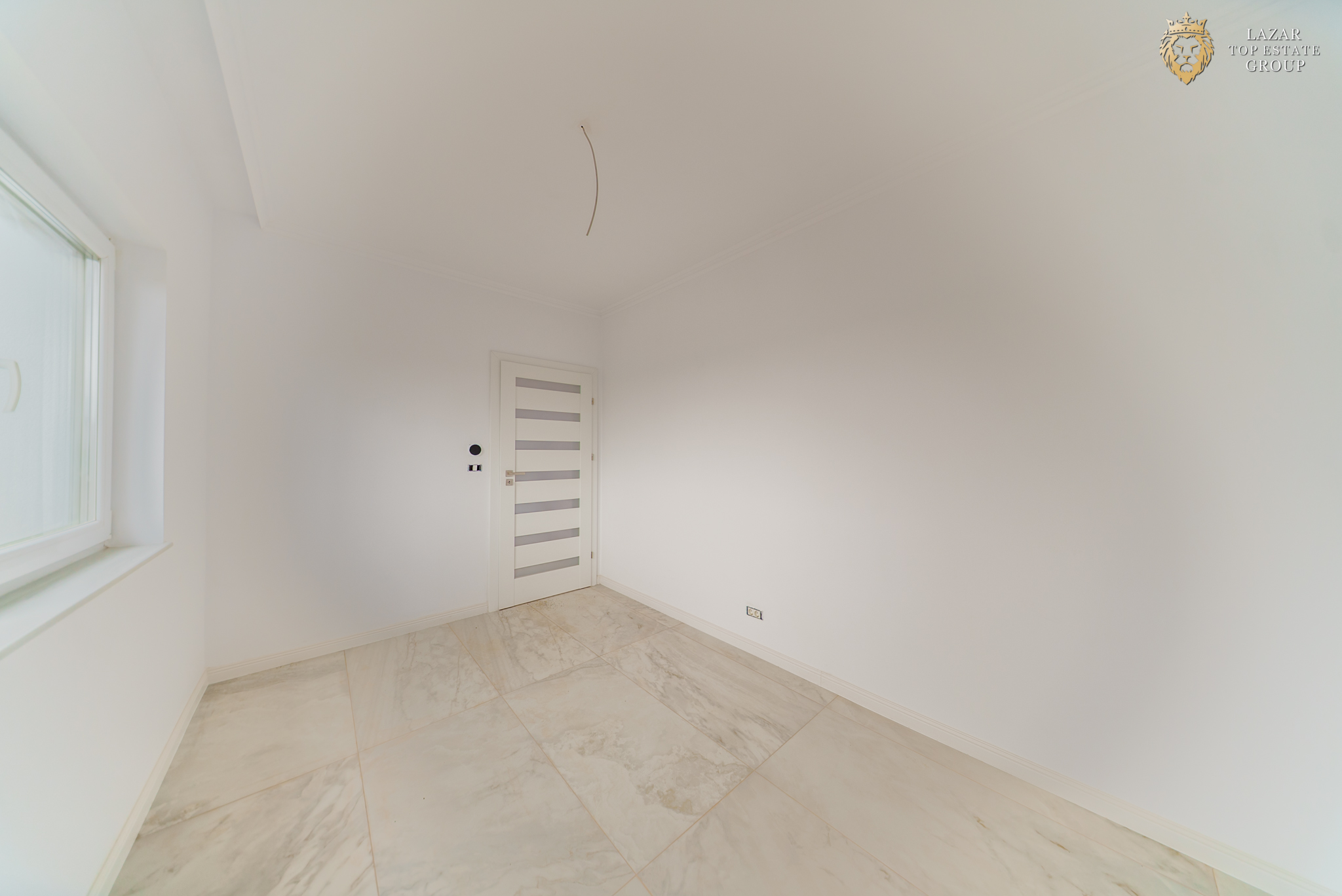 Vila noua 5 camere de vanzare in Gai