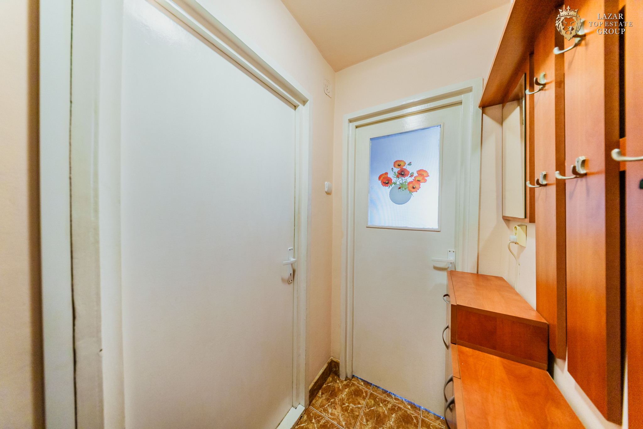 Apartament 2 camere de vanzare in Vlaicu