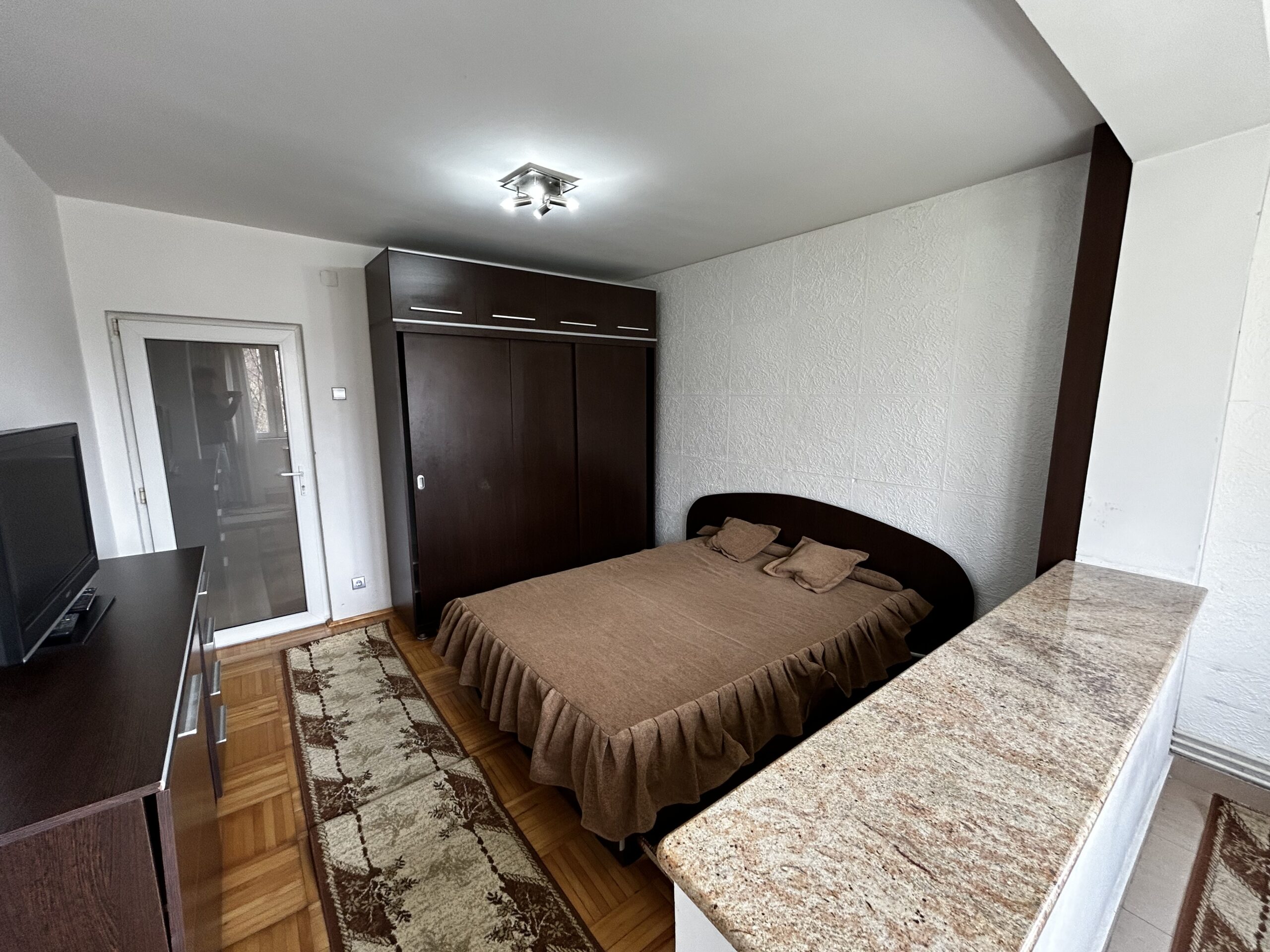 Apartament 2 camere Podgoria de inchiriat