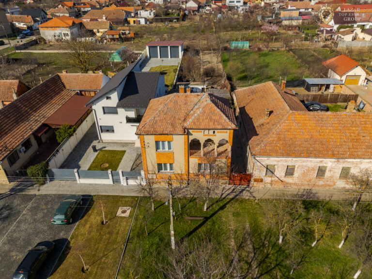 Casa 5 camere Fantanele de vanzare
