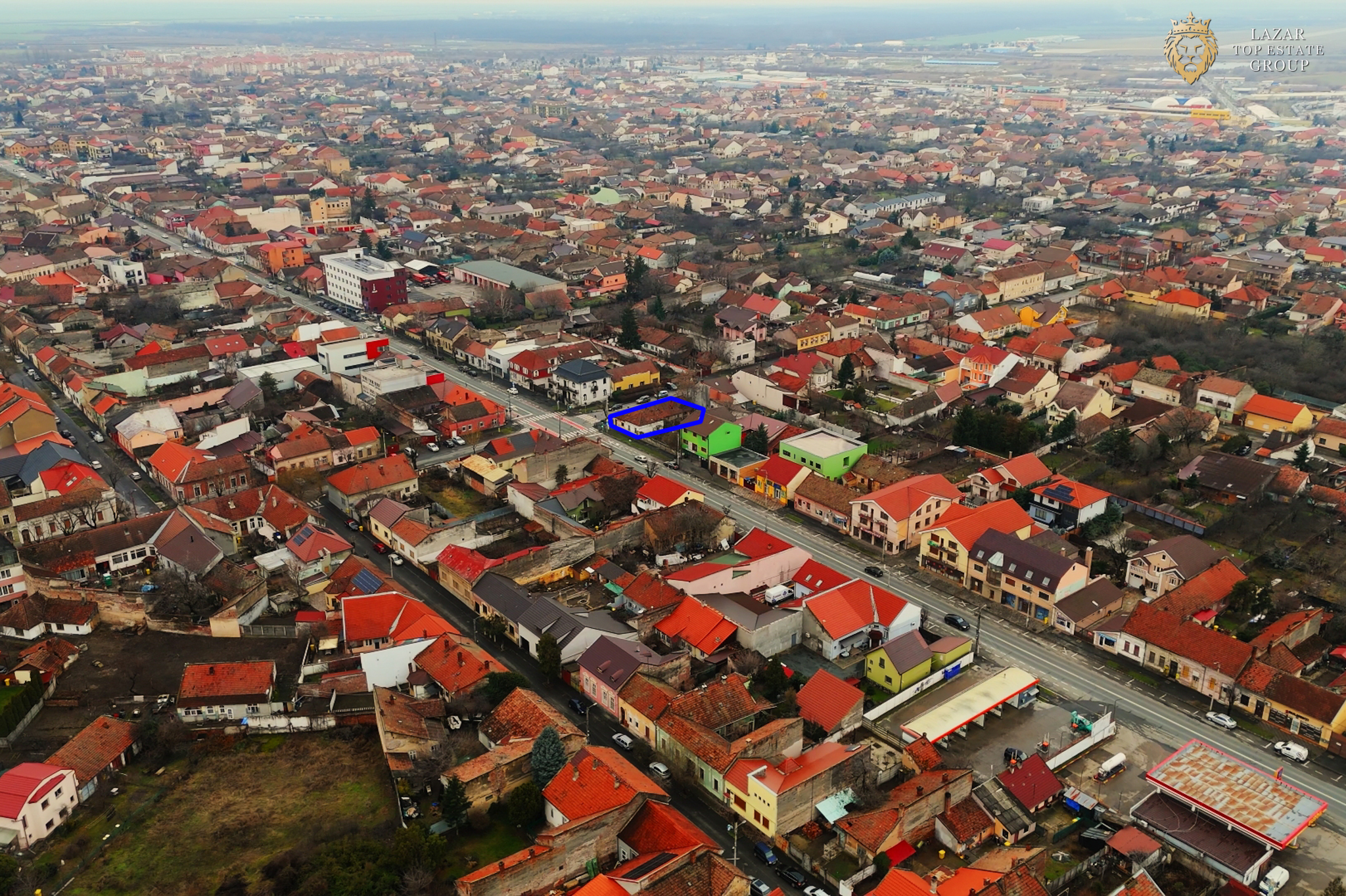 Teren- 2 fornturi stradale de vanzare pe Andrei Saguna
