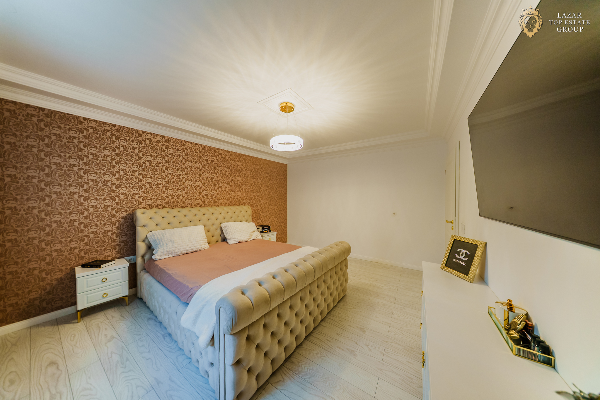 Vila moderna minimalista de vanzare in Arad
