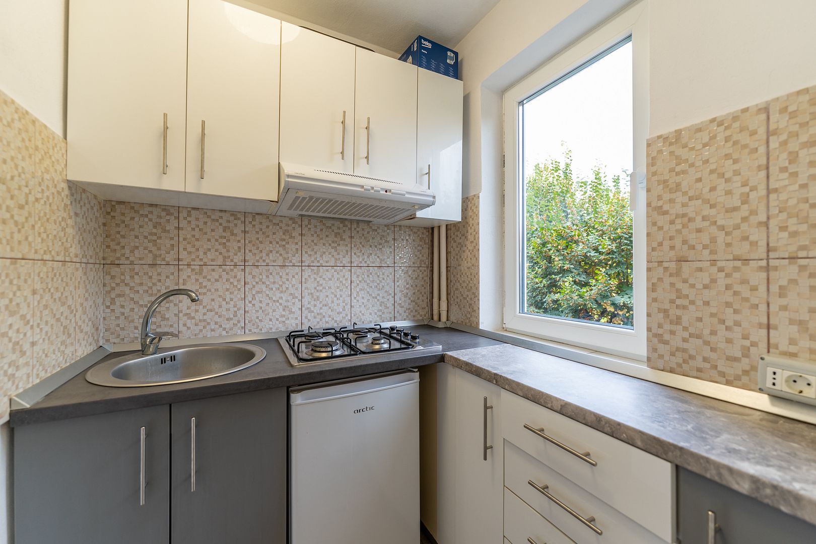 Apartament 3 camere modern in Intim
