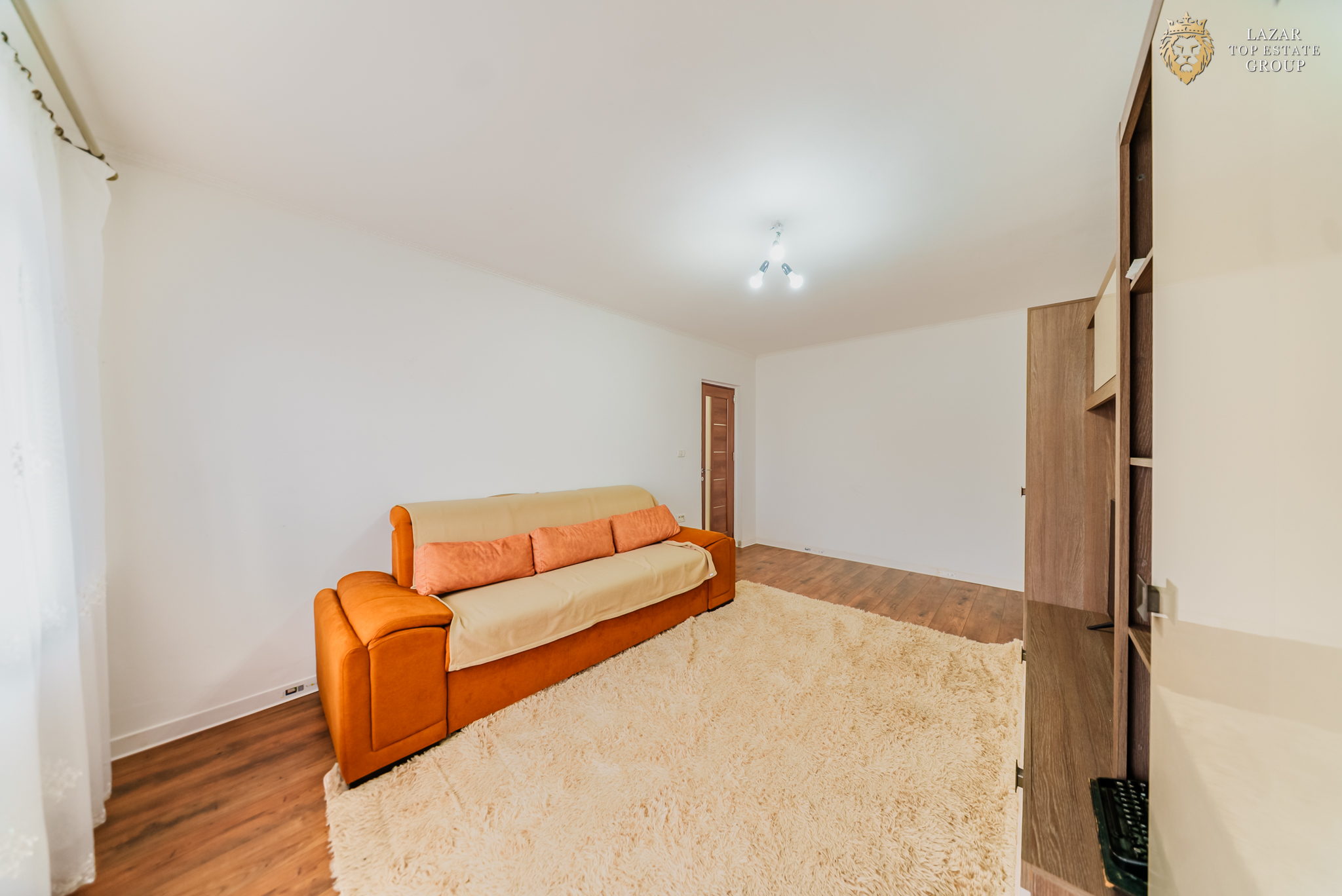 Apartament 3 Camere de inchiriat Alfa