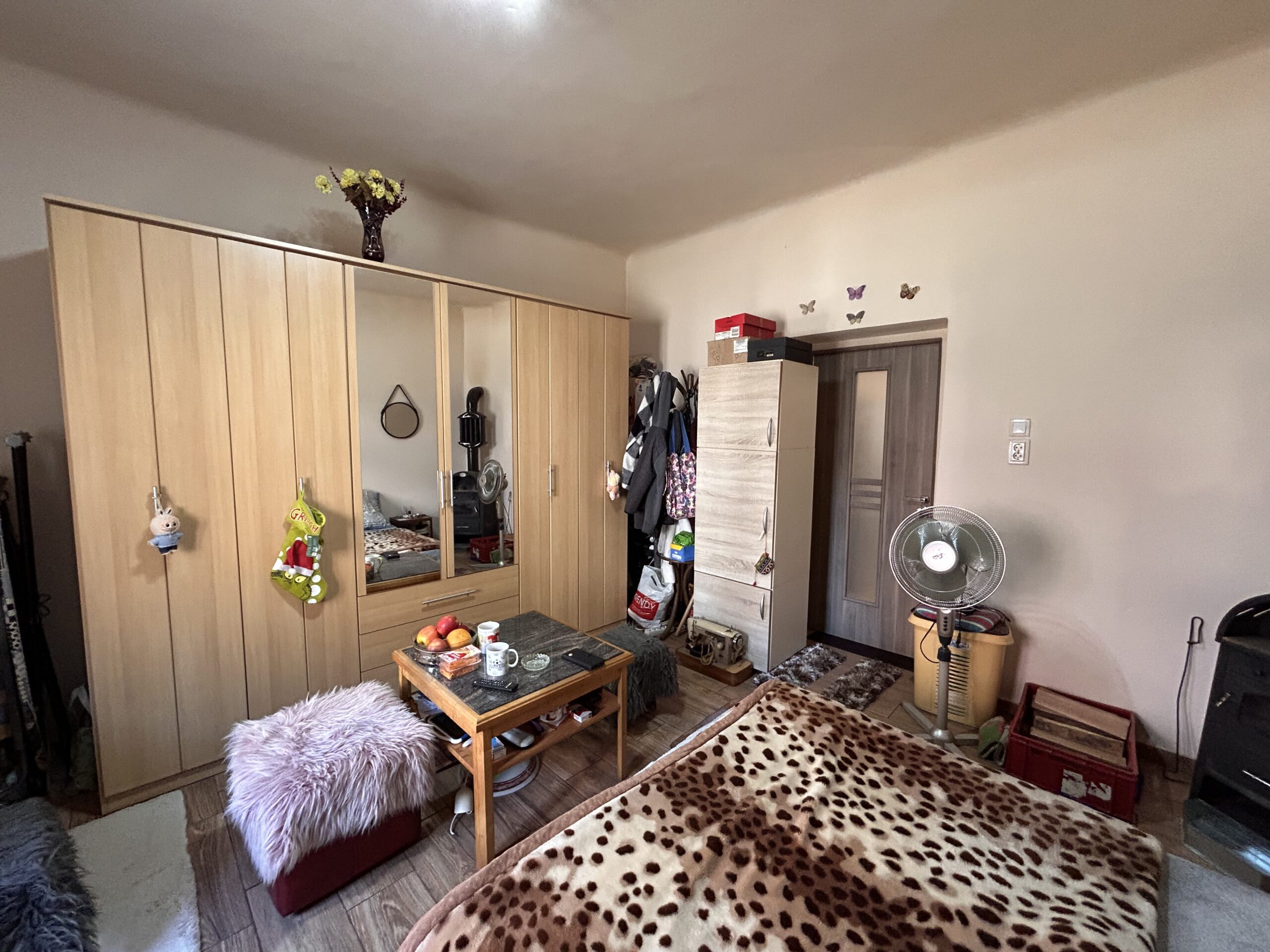 Apartament la casa de vanzare zona Boul Rosu