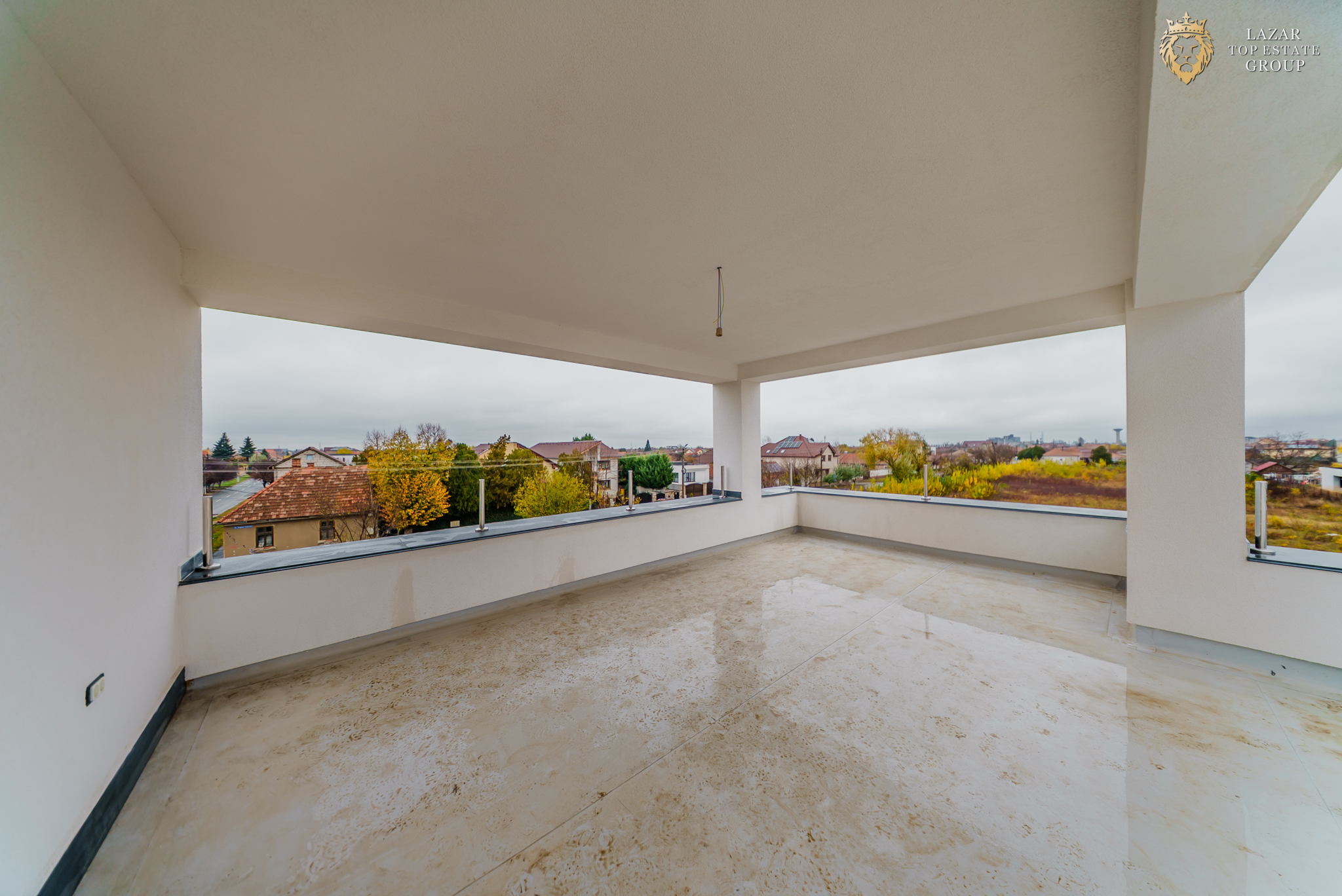 Vila noua 5 camere de vanzare in Gai