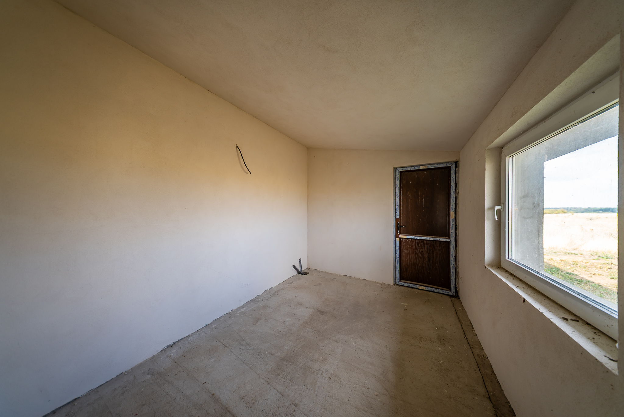 Casă de vânzare cu 3 camere in Alunis