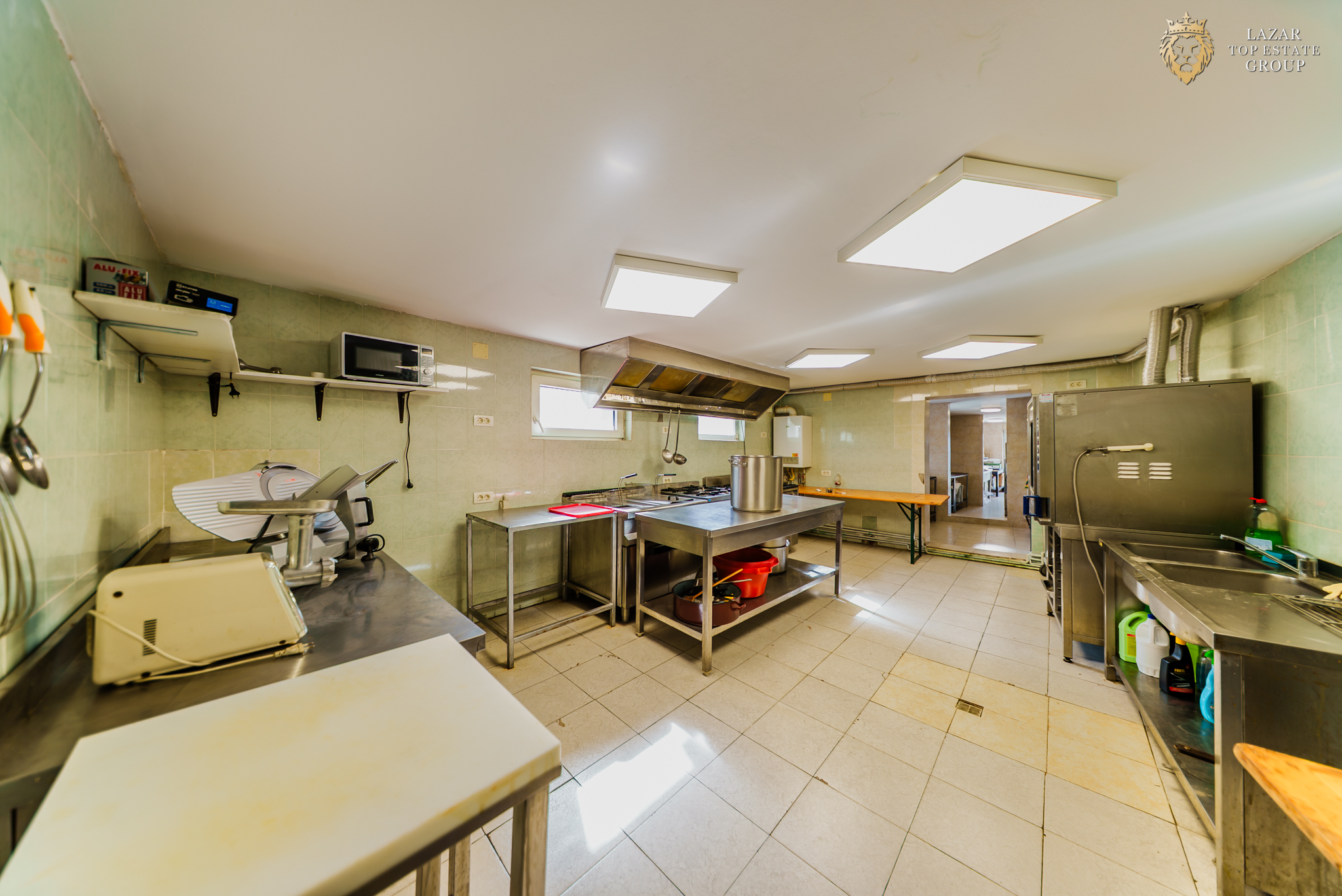 Spatiu comercial de inchiriat Aradul Nou
