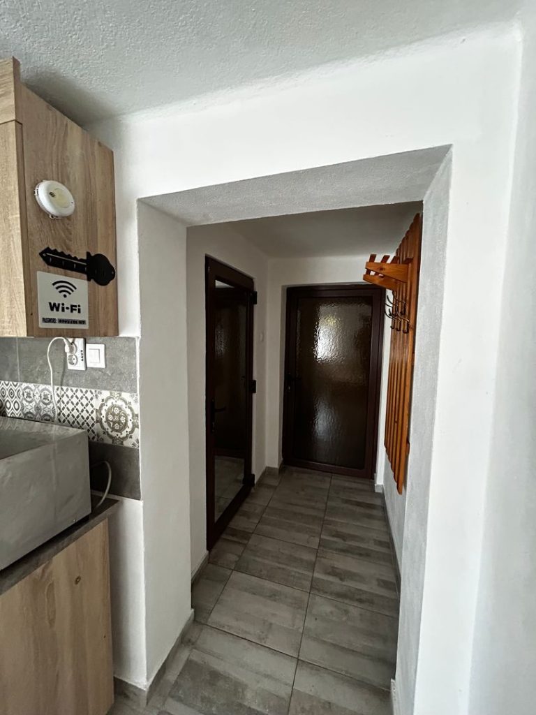 Apartament de inchiriat 2 camere, Zona Parneava