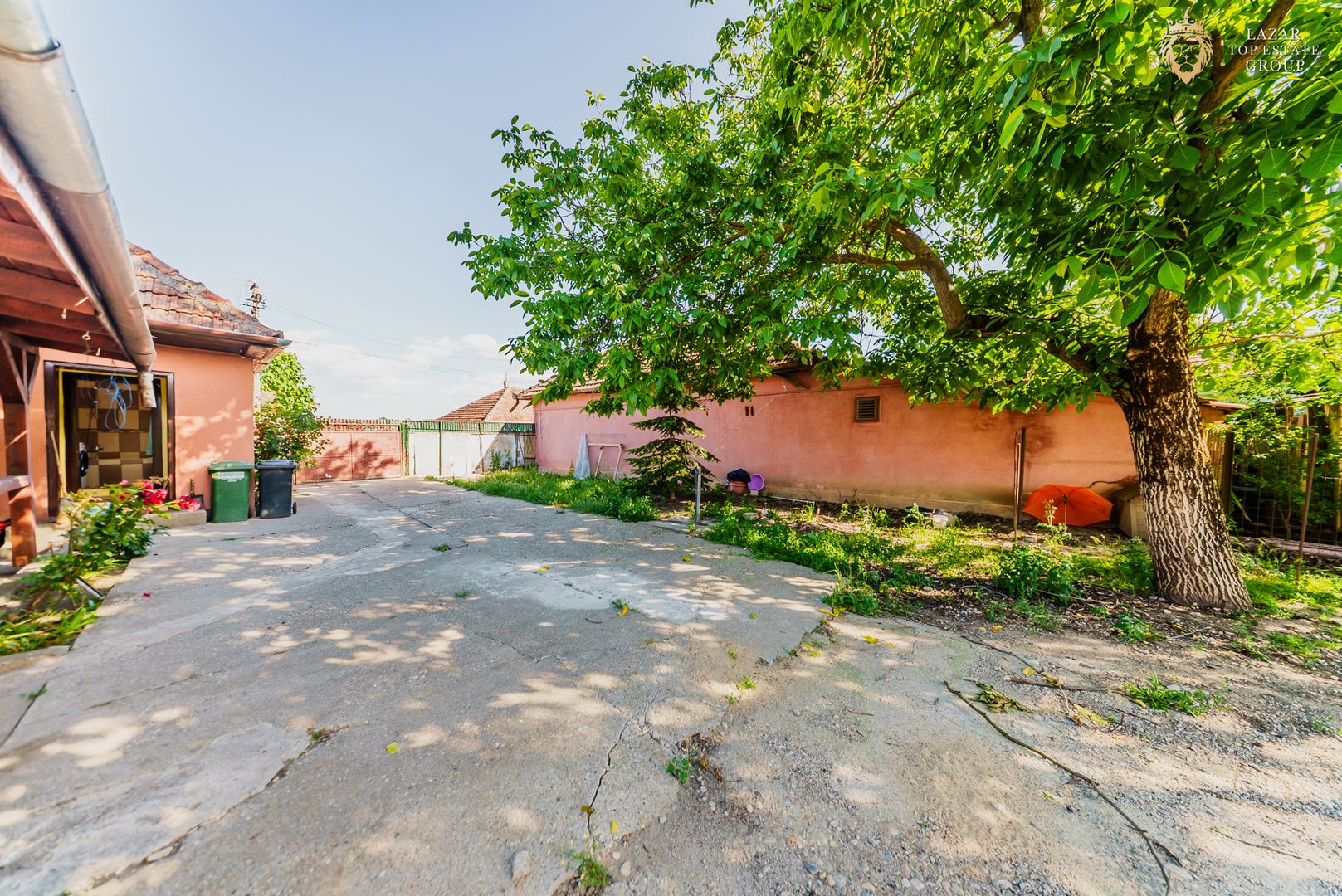 Casă cu 3 camere de vânzare in Vladimirescu