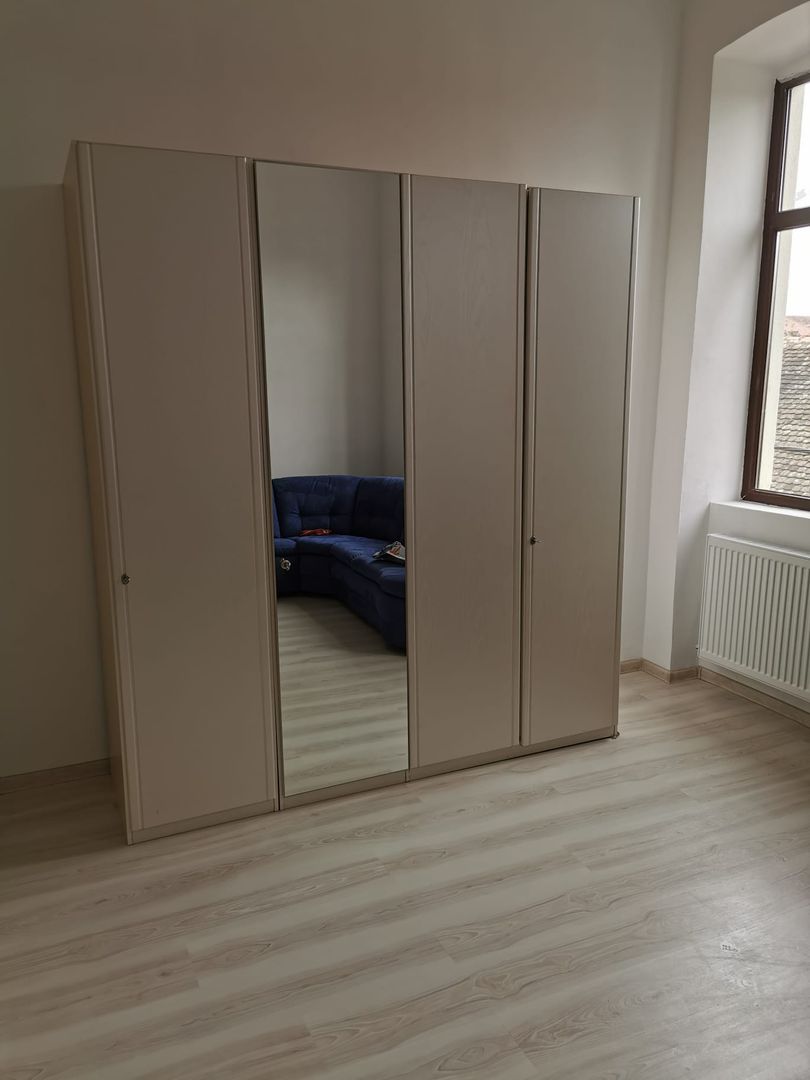 Apartament 1 camera central de inchiriat