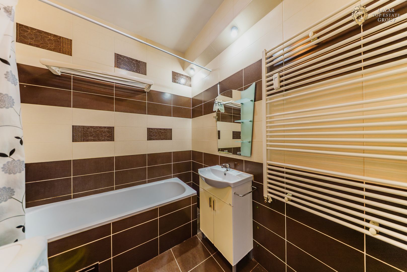 Apartament 2 camere de vanzare Ared UTA