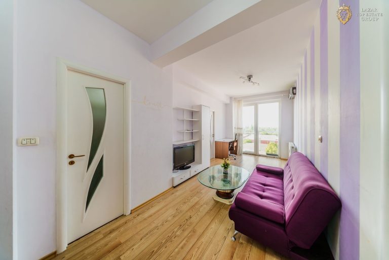 Apartament 2 camere de vanzare Ared UTA