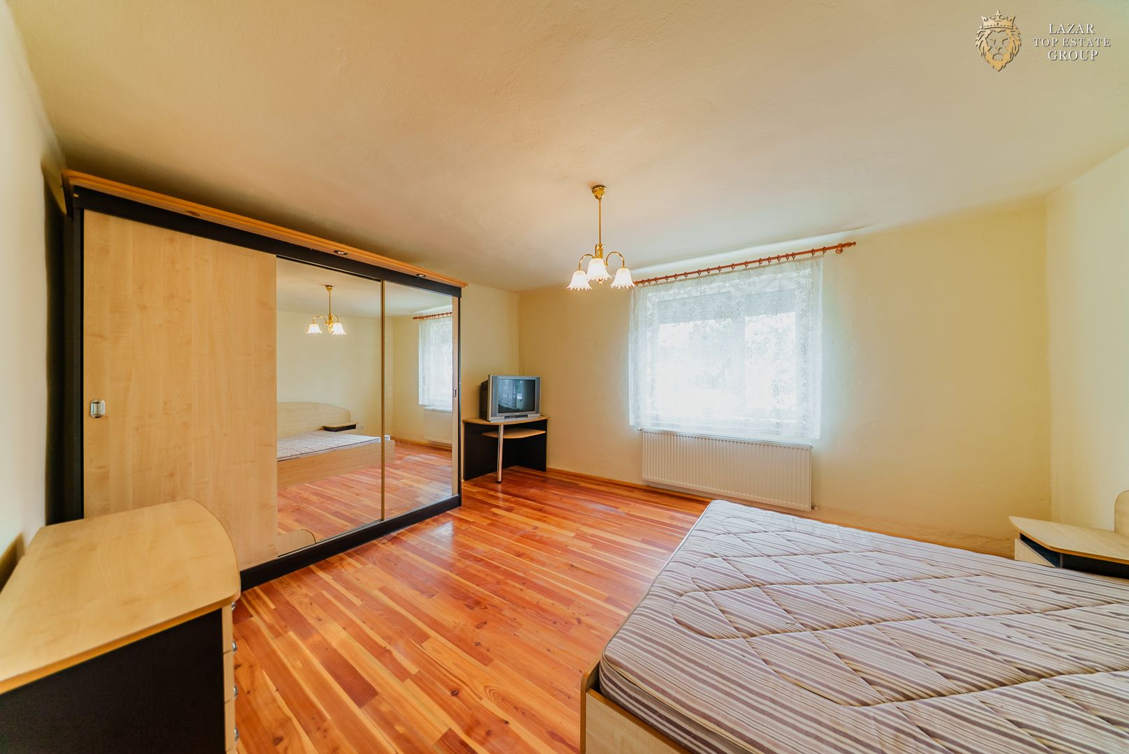 Casa 3 camere de vanzare in Minis