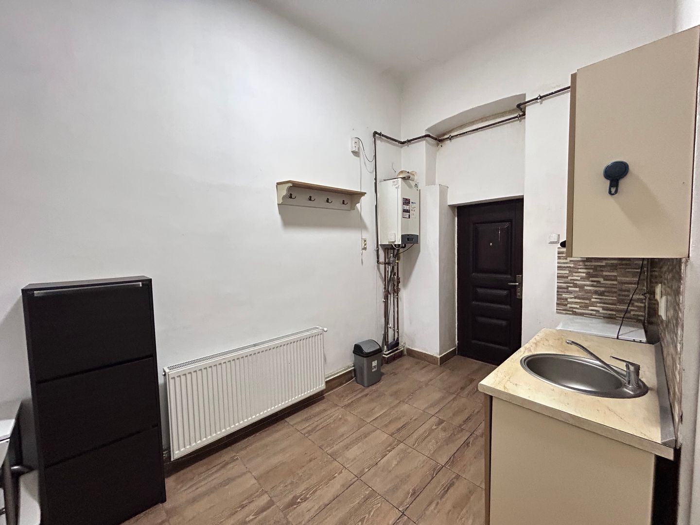 Apartament 1 camera central de inchiriat