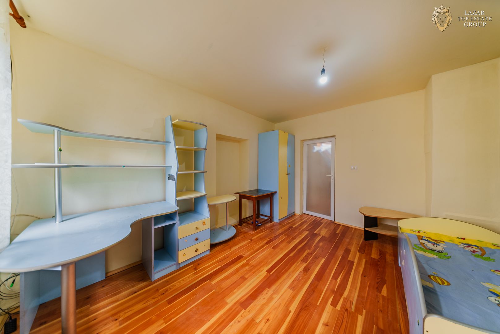 Casa 3 camere de vanzare in Minis