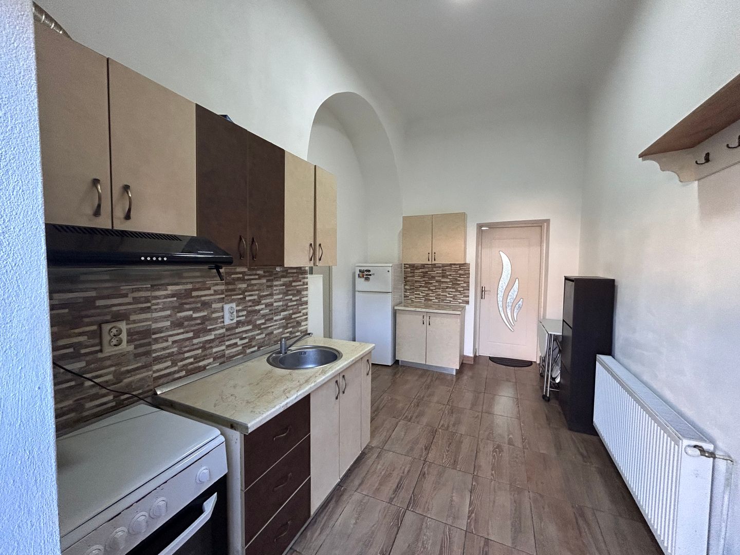 Apartament 1 camera central de inchiriat